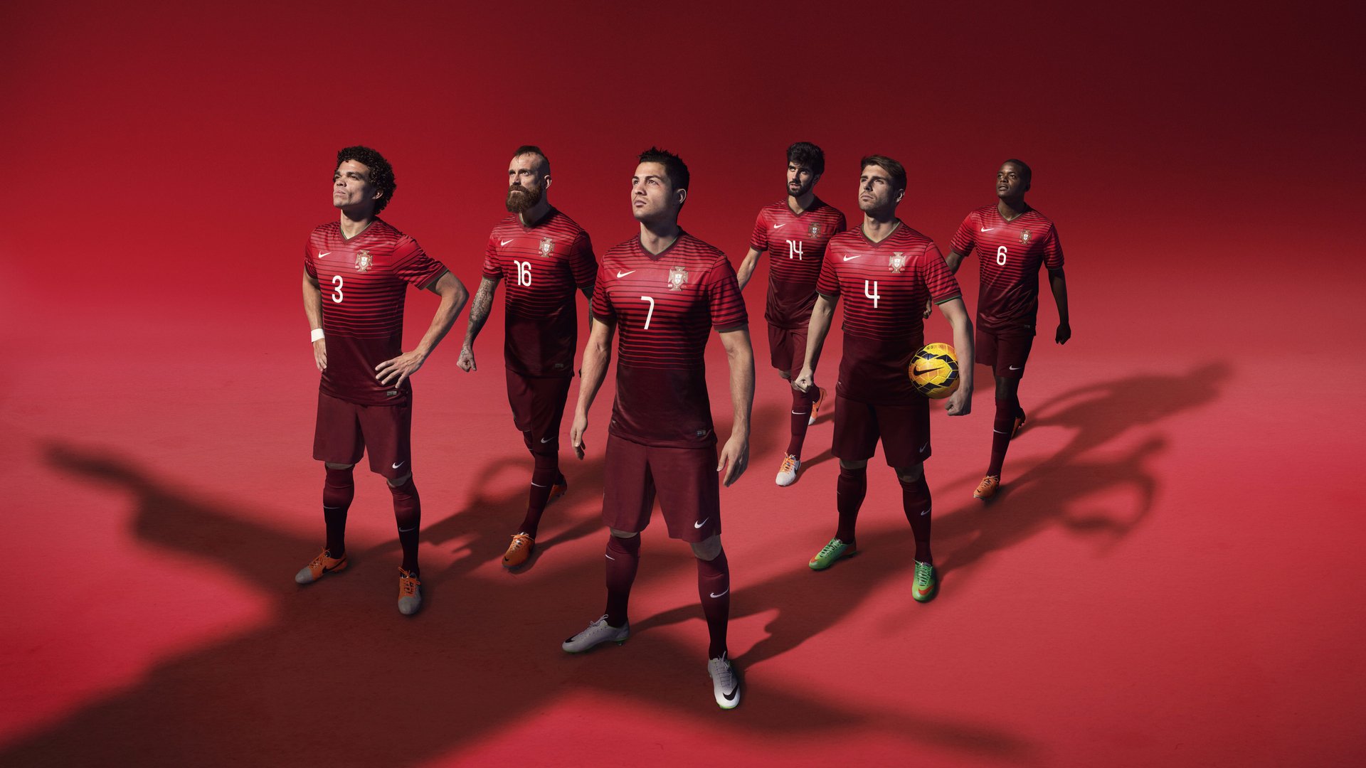 中国足球职业俱乐部加快青训人才签约机制,2020足球青训梯队招募